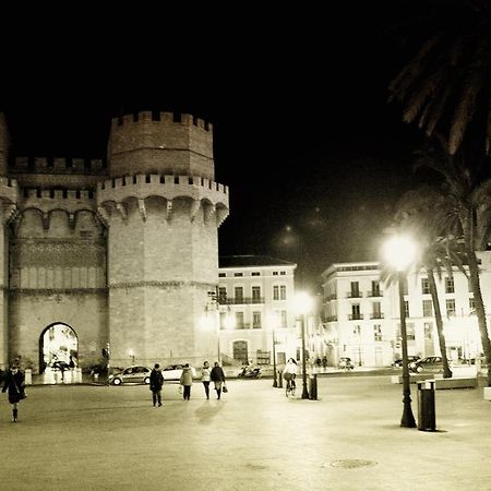 Valenciaflats Torres De Serrano Bagian luar foto